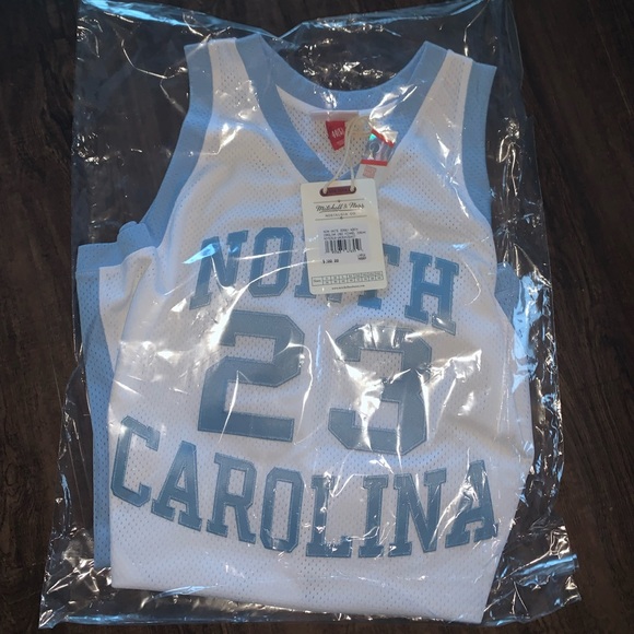 Mitchell Ness Authentic Michael Jordan UNC 1983 Jersey brand new